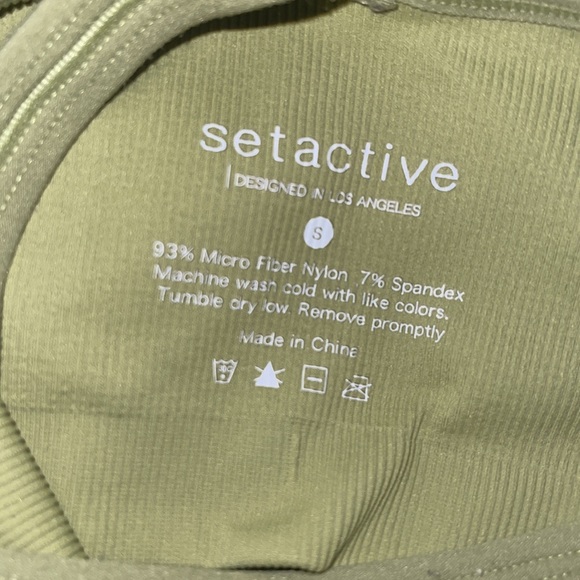 Set Active Set - Picture 2 of 3